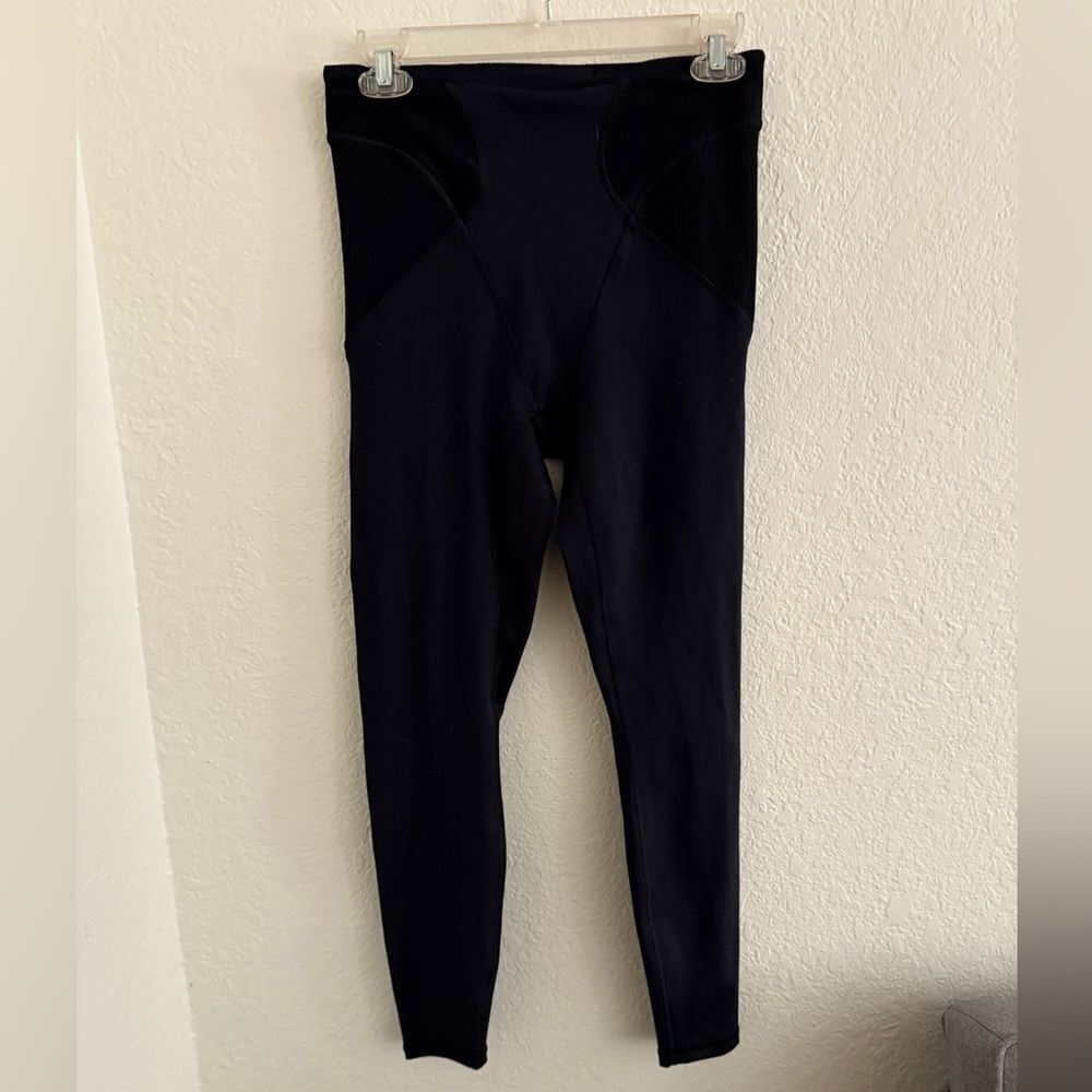 Savage X Fenty Sport Black Leggings